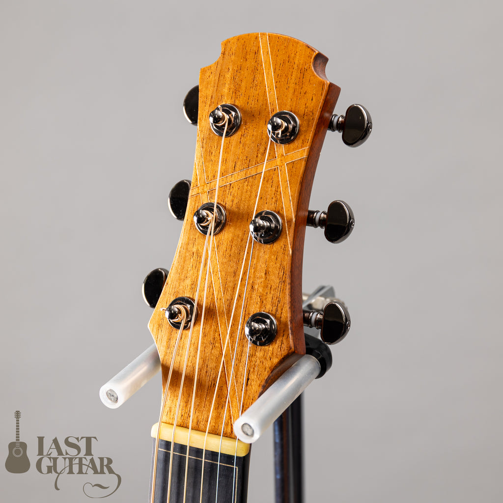 Hozen Guitars Black Label MD Torrefied Sitka Spruce African Mahogany