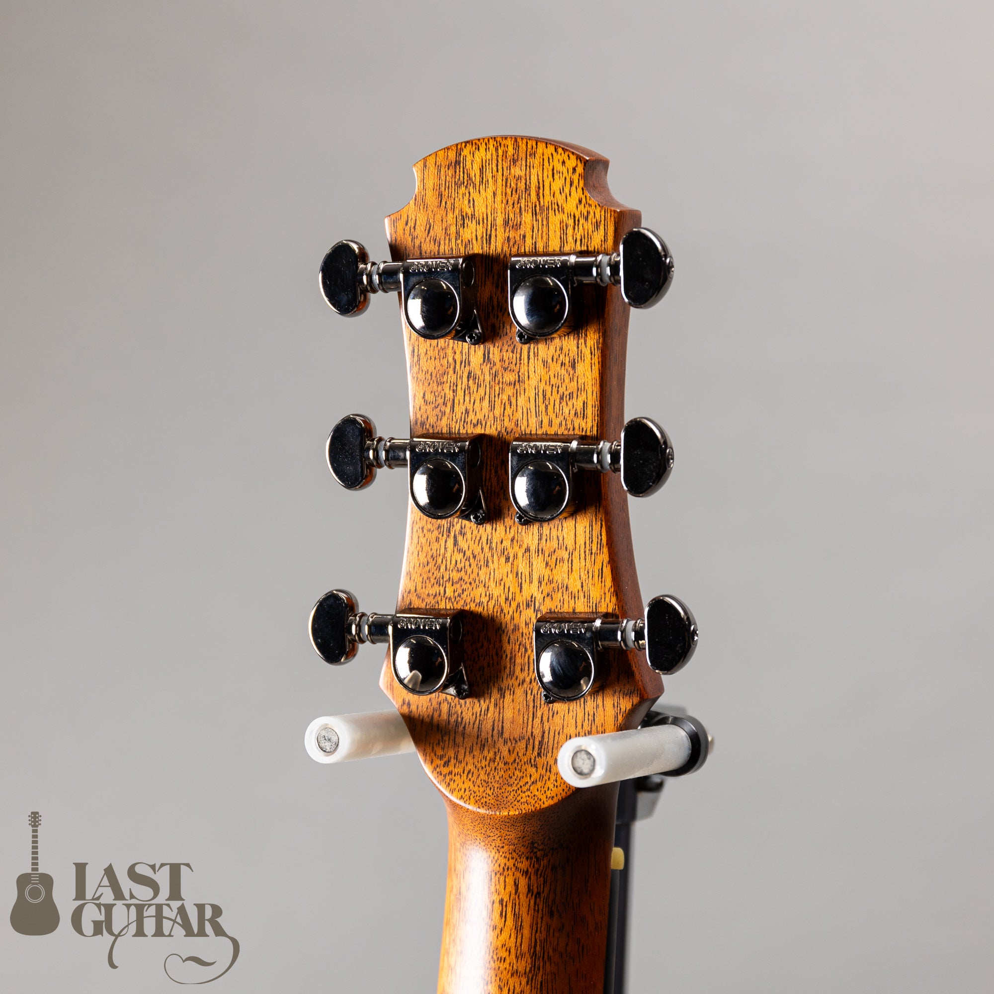 Hozen Guitars Black Label MD Torrefied Sitka Spruce African Mahogany