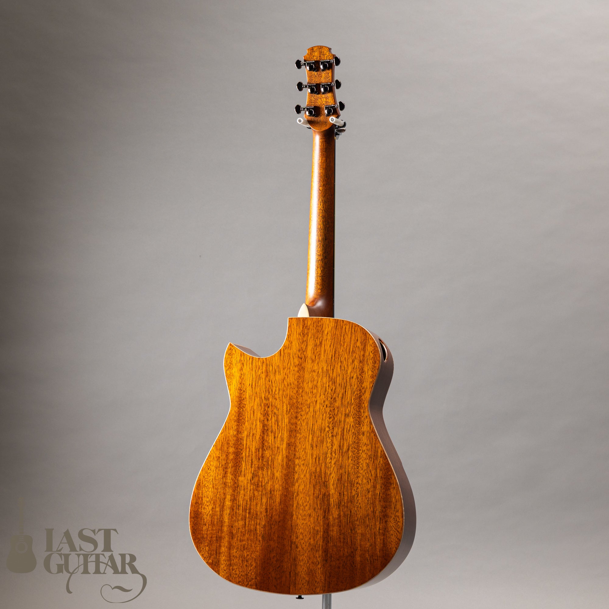 Hozen Guitars Black Label MD Torrefied Sitka Spruce African Mahogany