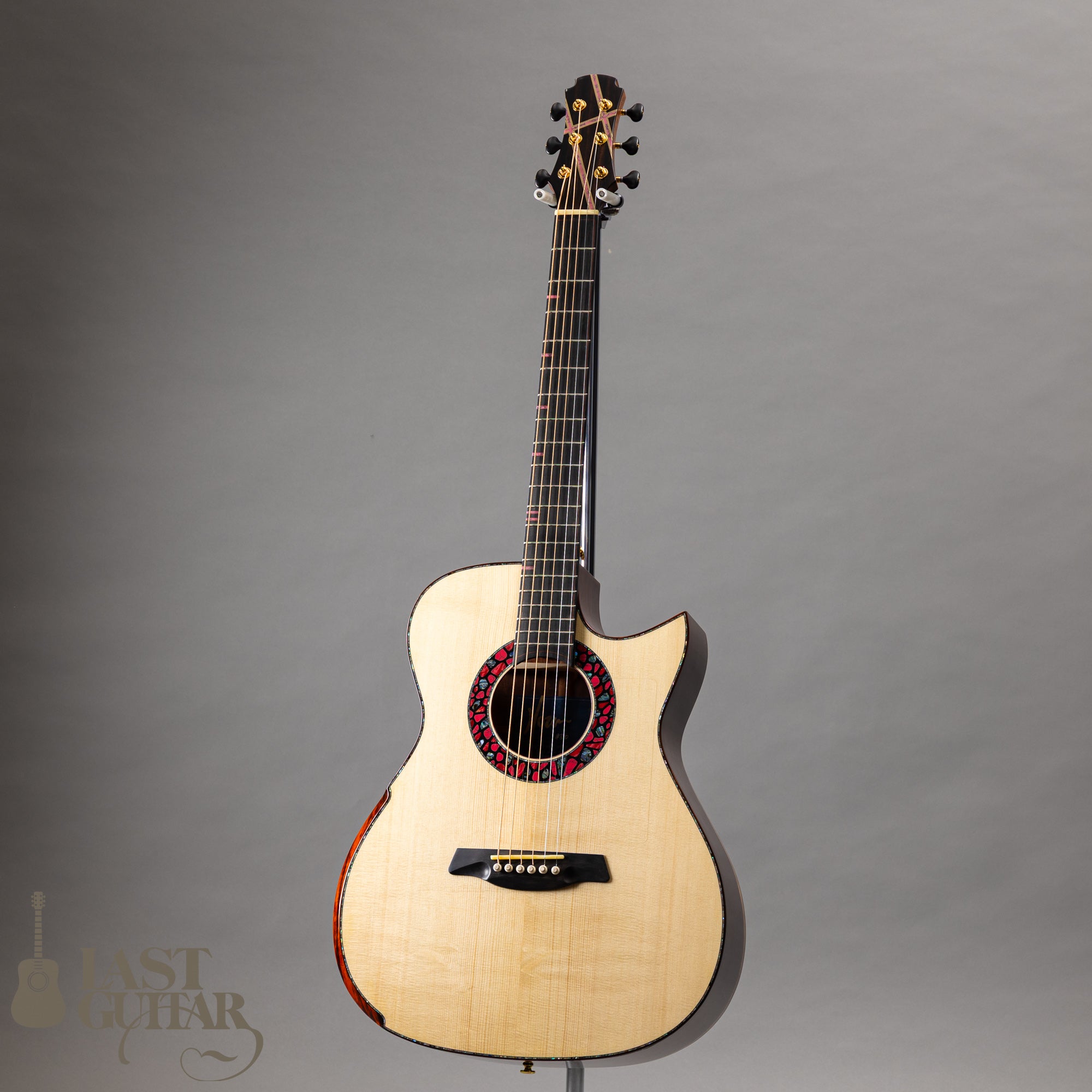 Hozen Guitars Blue Label Deep OM Swiss Moon Spruce Granadillo