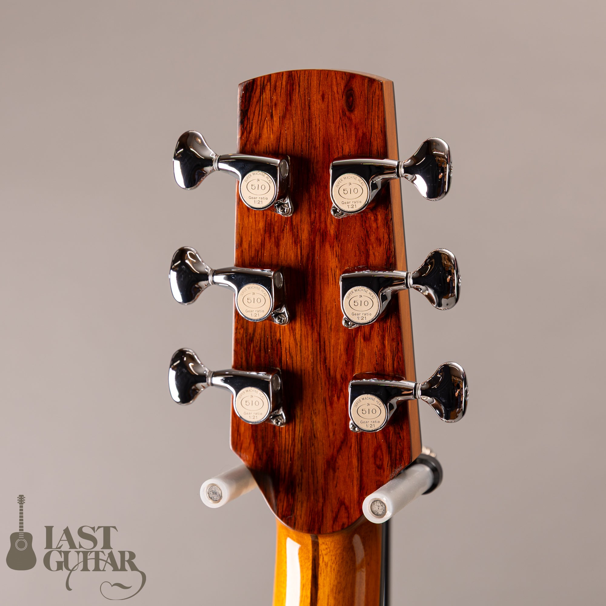 waneko Guitars Type-Vibrato D