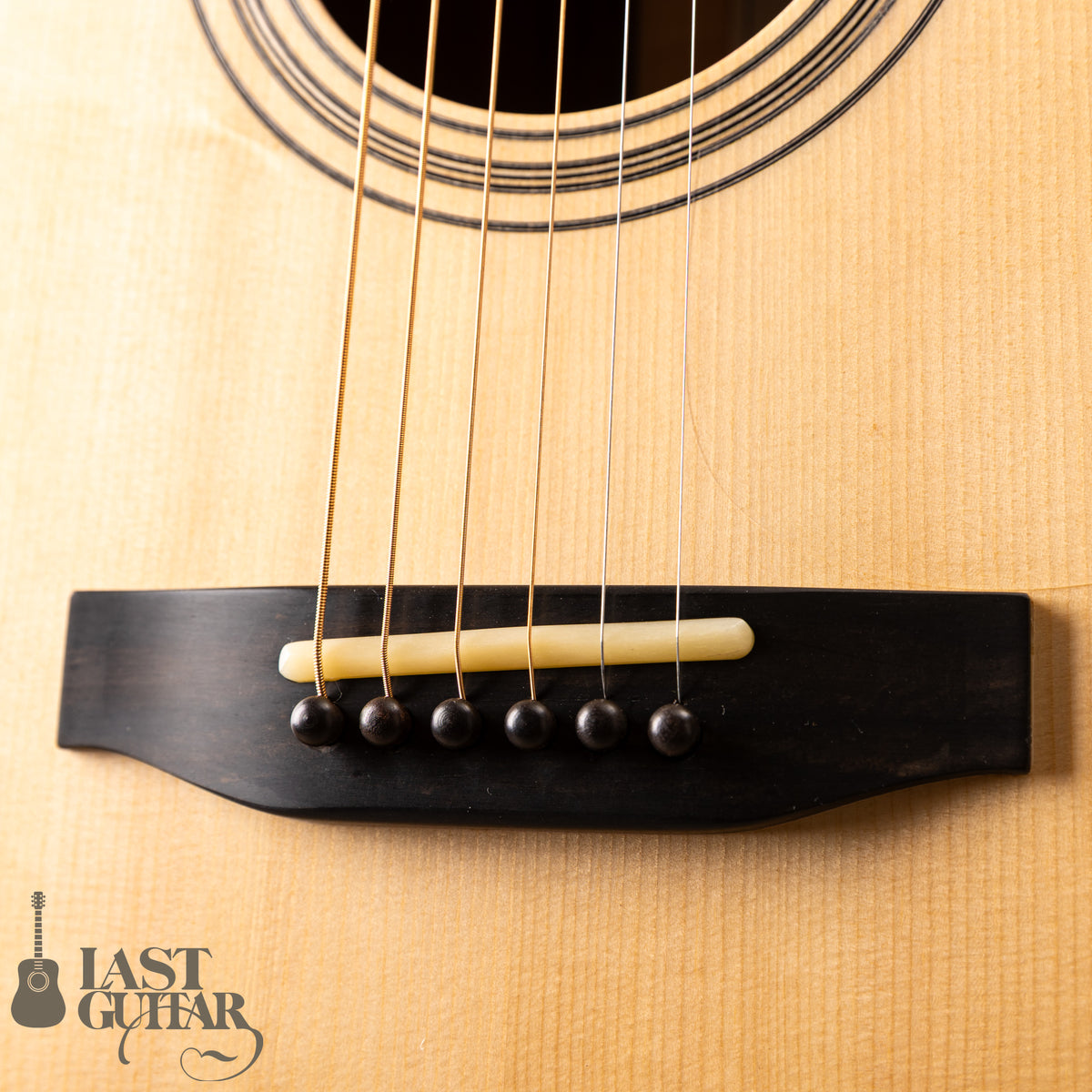 Iwaneko Guitars Type-MS Simple Style Adirondack Spruce Top