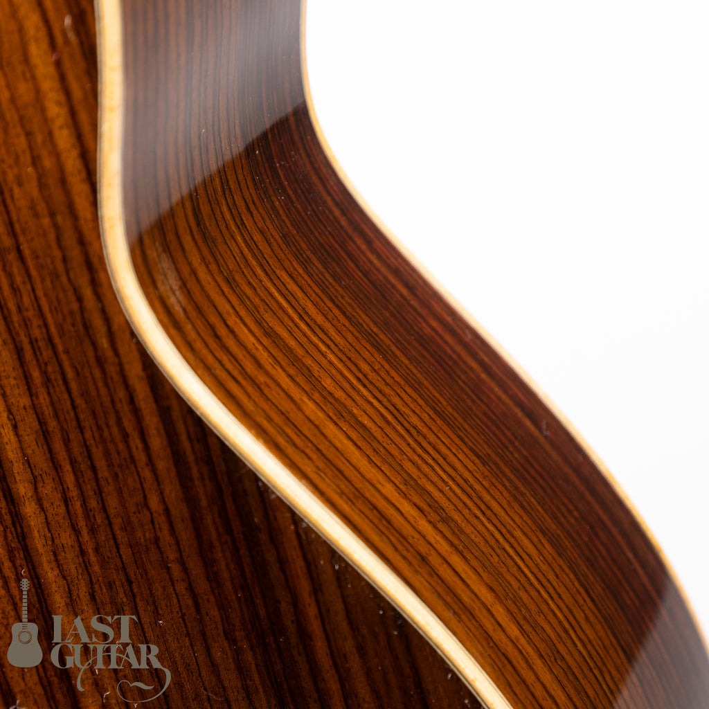 Iwaneko Guitars Type-OC 14F German Spruce Top