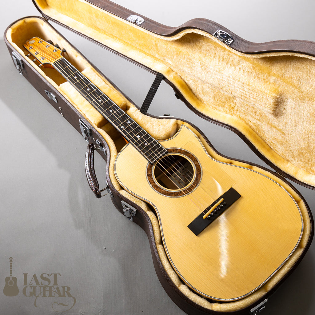 Iwaneko Guitars Type-OC 14F German Spruce Top