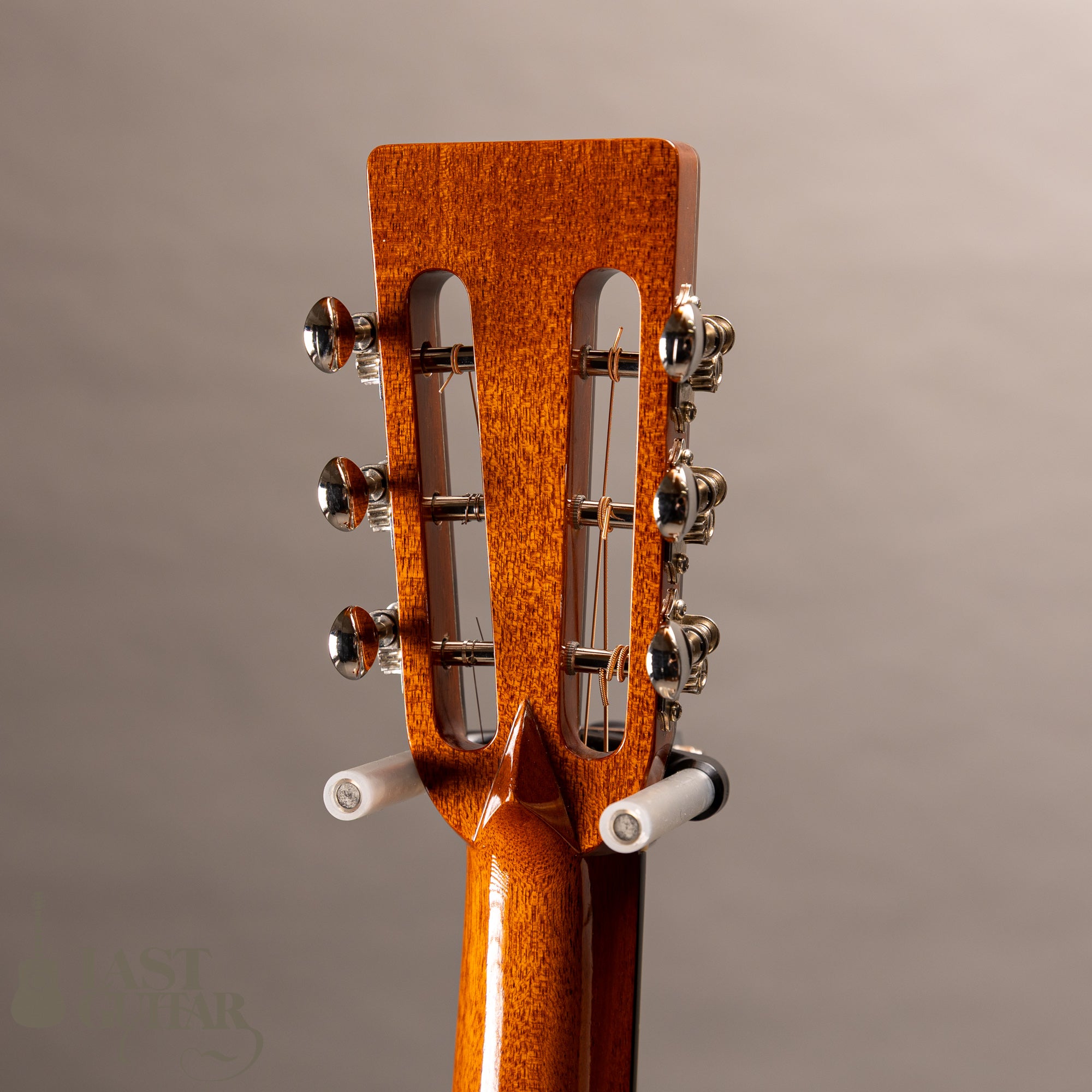 Iwaneko Guitars Type-O 13F Simple Style