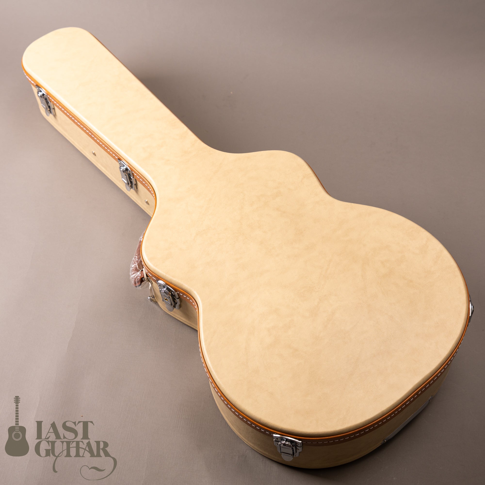 Kyodai Higuchi Wagtail 15" Adirondack Spruce Top