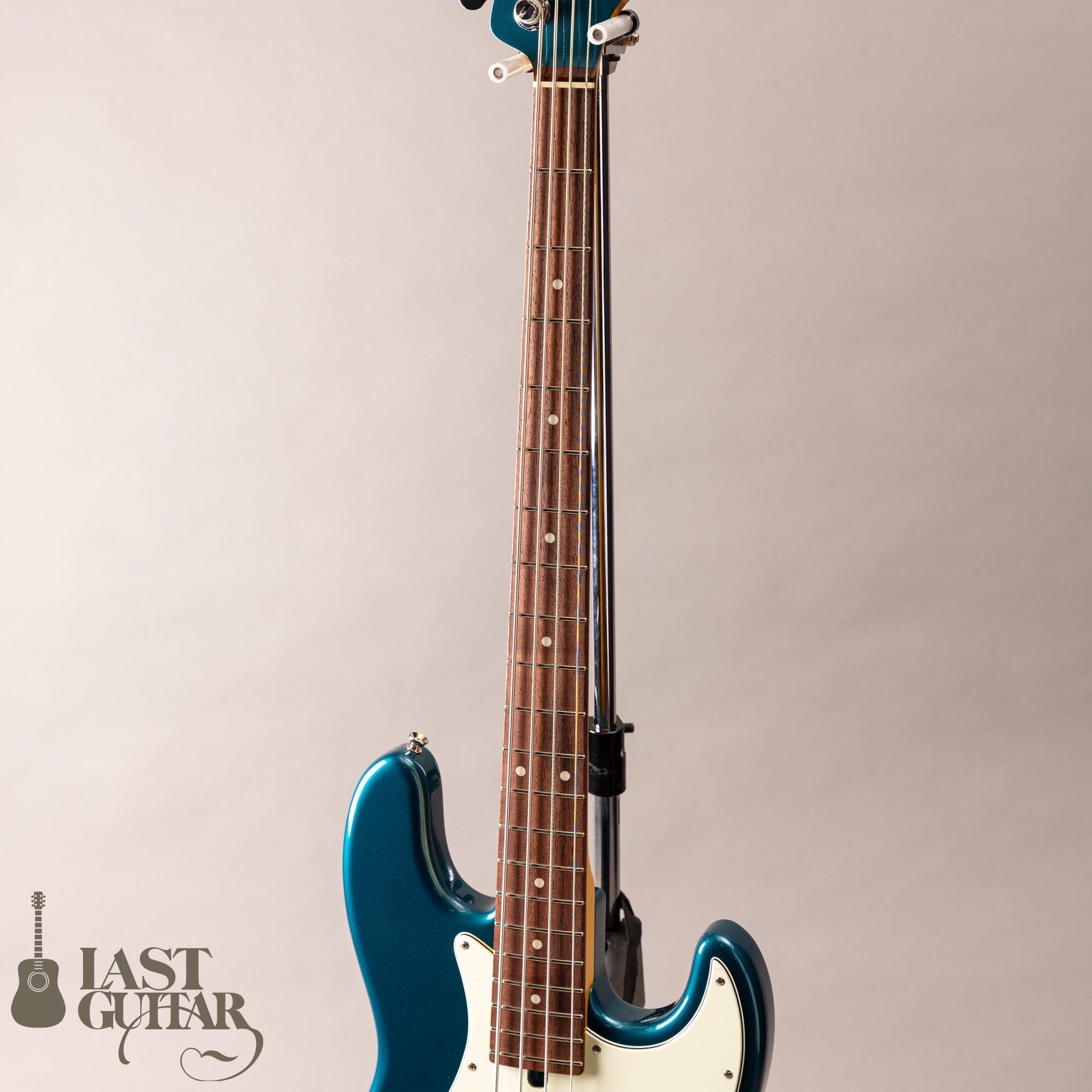 Moon JB-4C BT/R MH