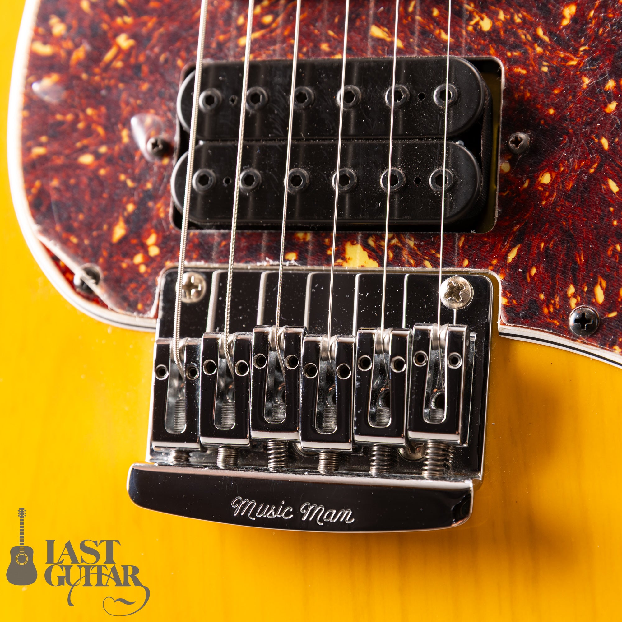 Music Man Silhouette HSH Butterscotch/M