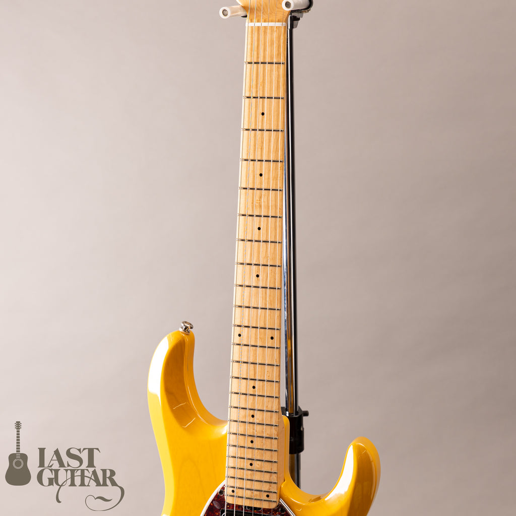 Music Man Silhouette HSH Butterscotch/M