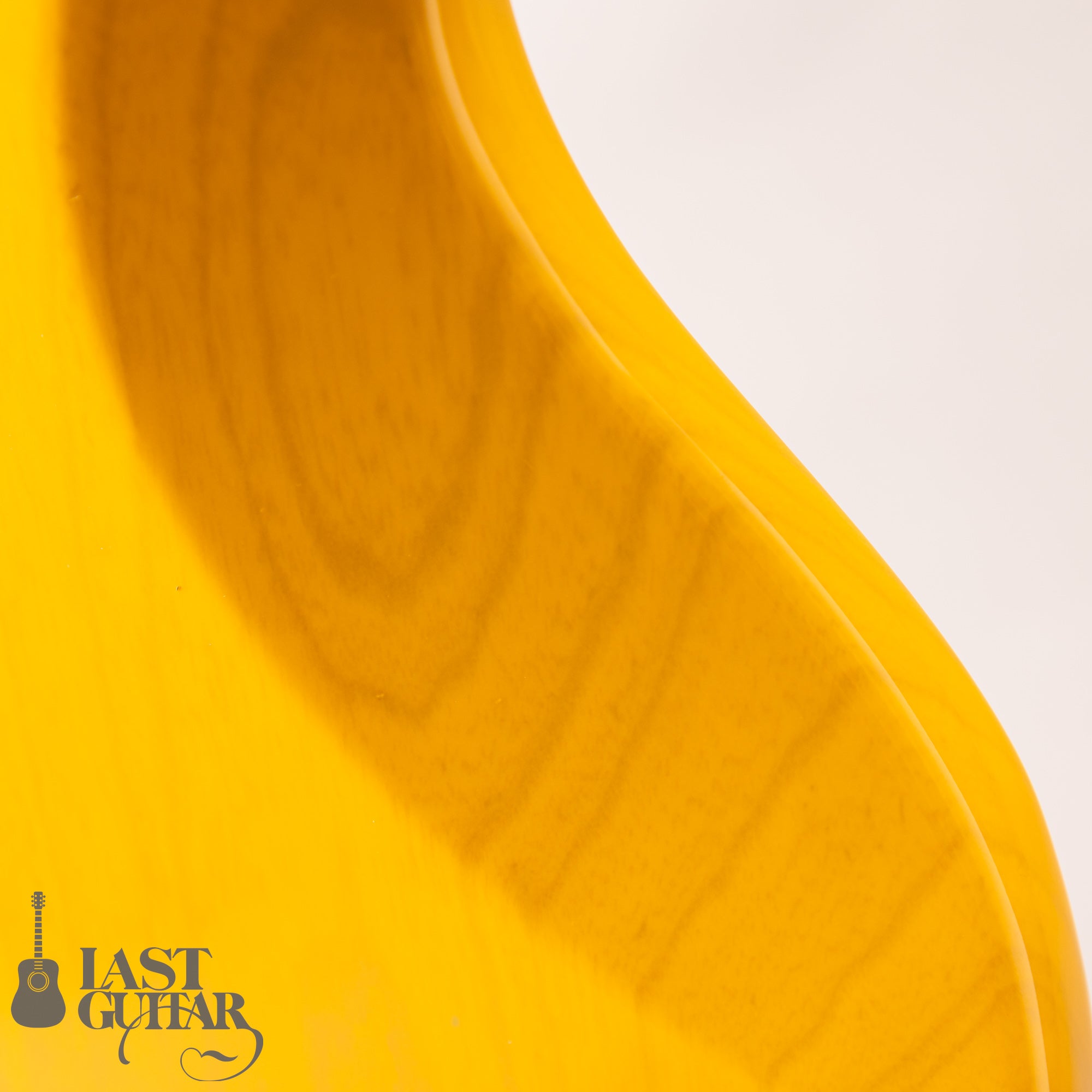 Music Man Silhouette HSH Butterscotch/M