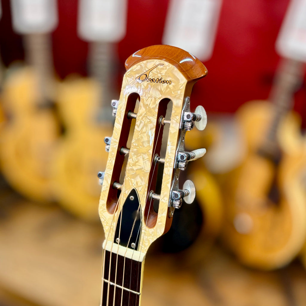 Ovation Celebrity Resonator CD100-WP