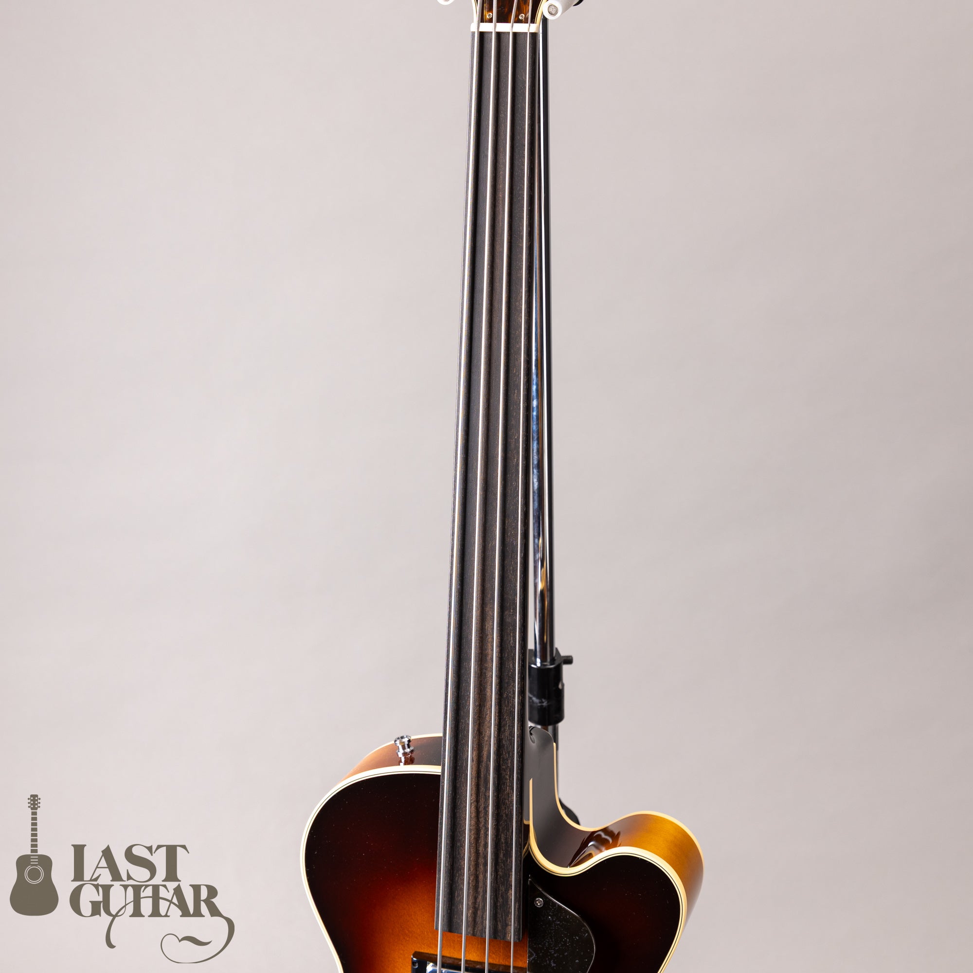 Rozeo Ladybug-Bass SM Fret Less/VS