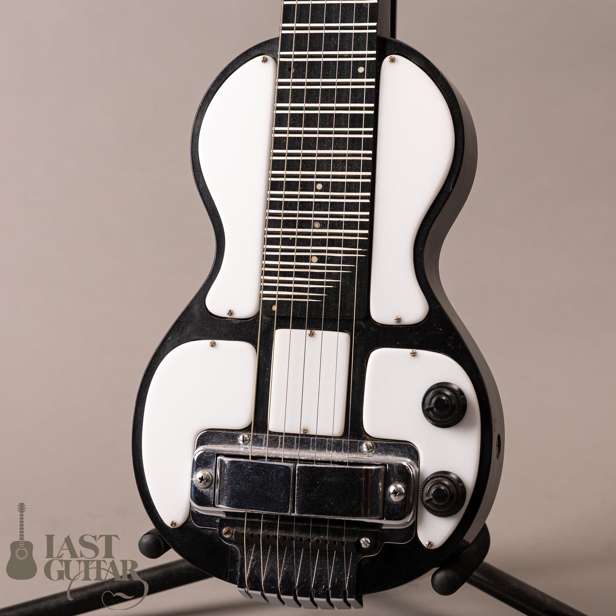 Rickenbacker Model-B 7string