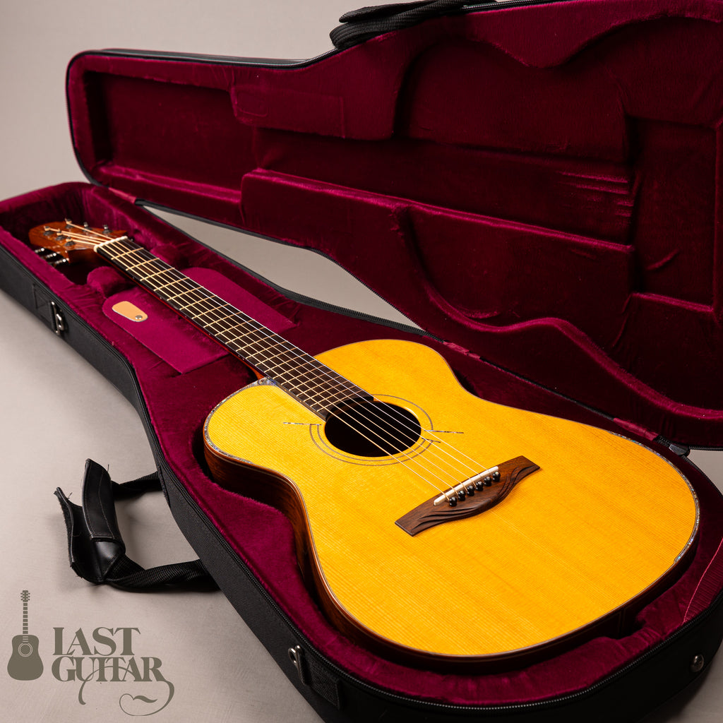Voyager Guitars VA Lutz Spruce/Honduran Rosewood