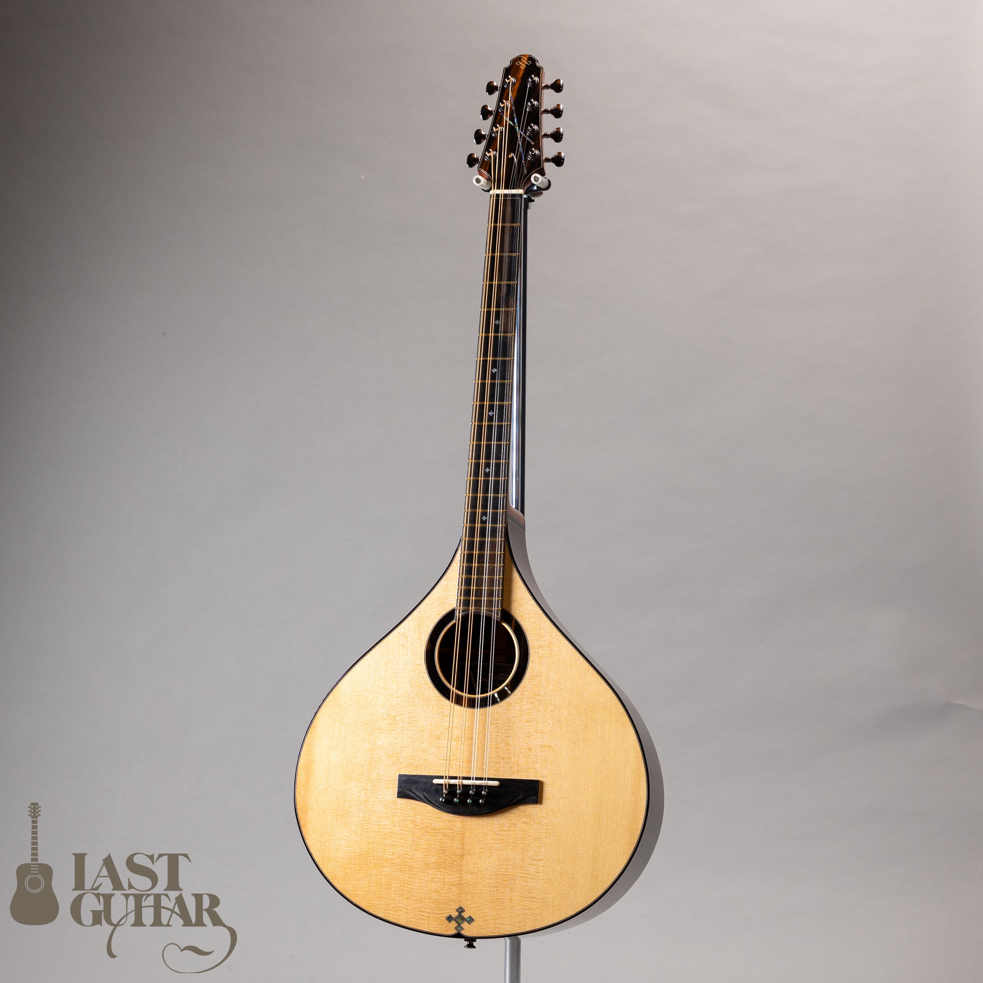 Voyager Guitars Irish Bouzouki