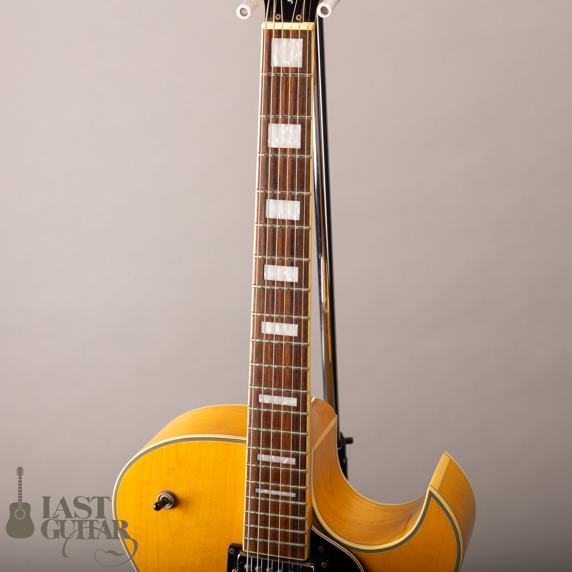 Washburn J3NA