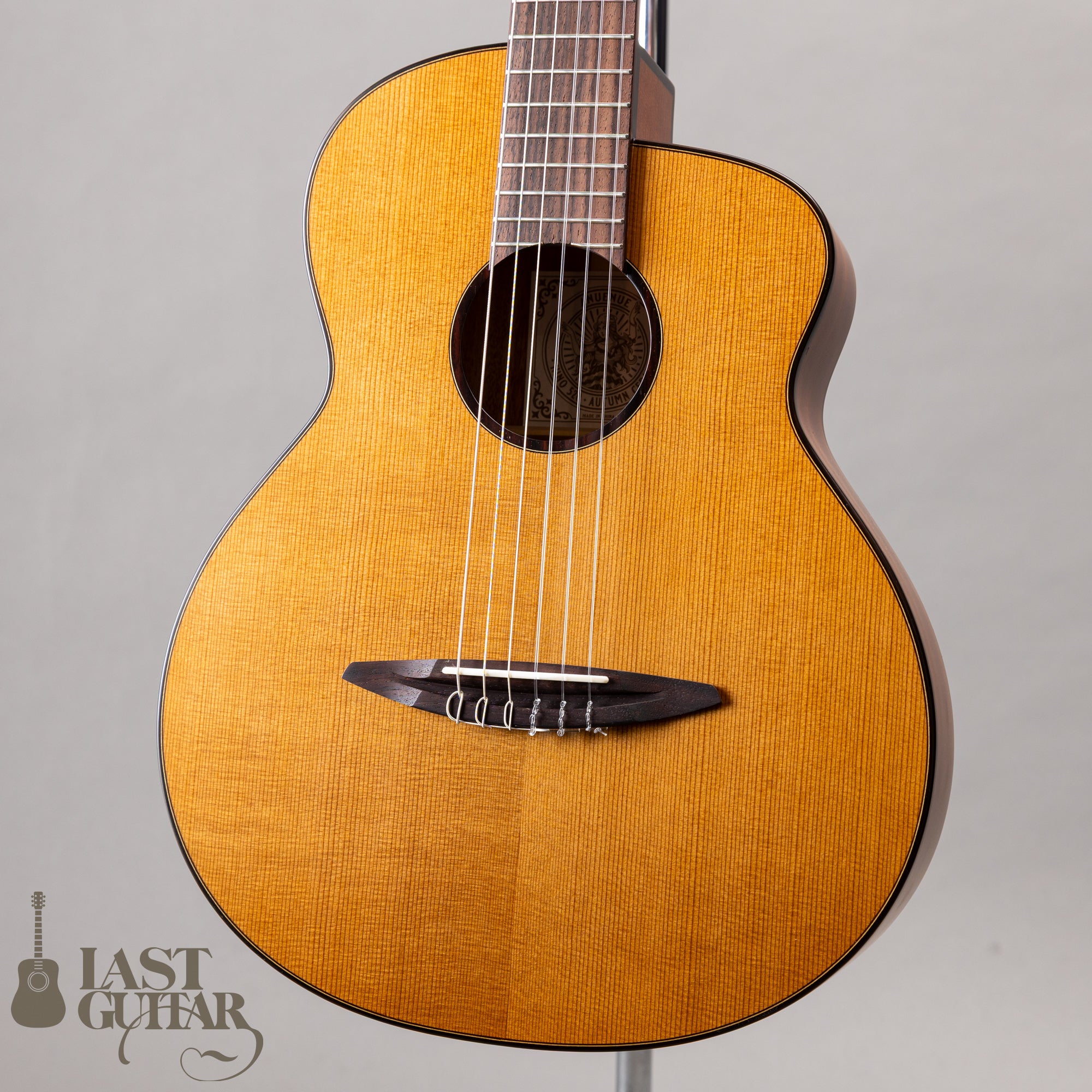 aNueNue aNN-N520AC(AUTUMN CEDAR)