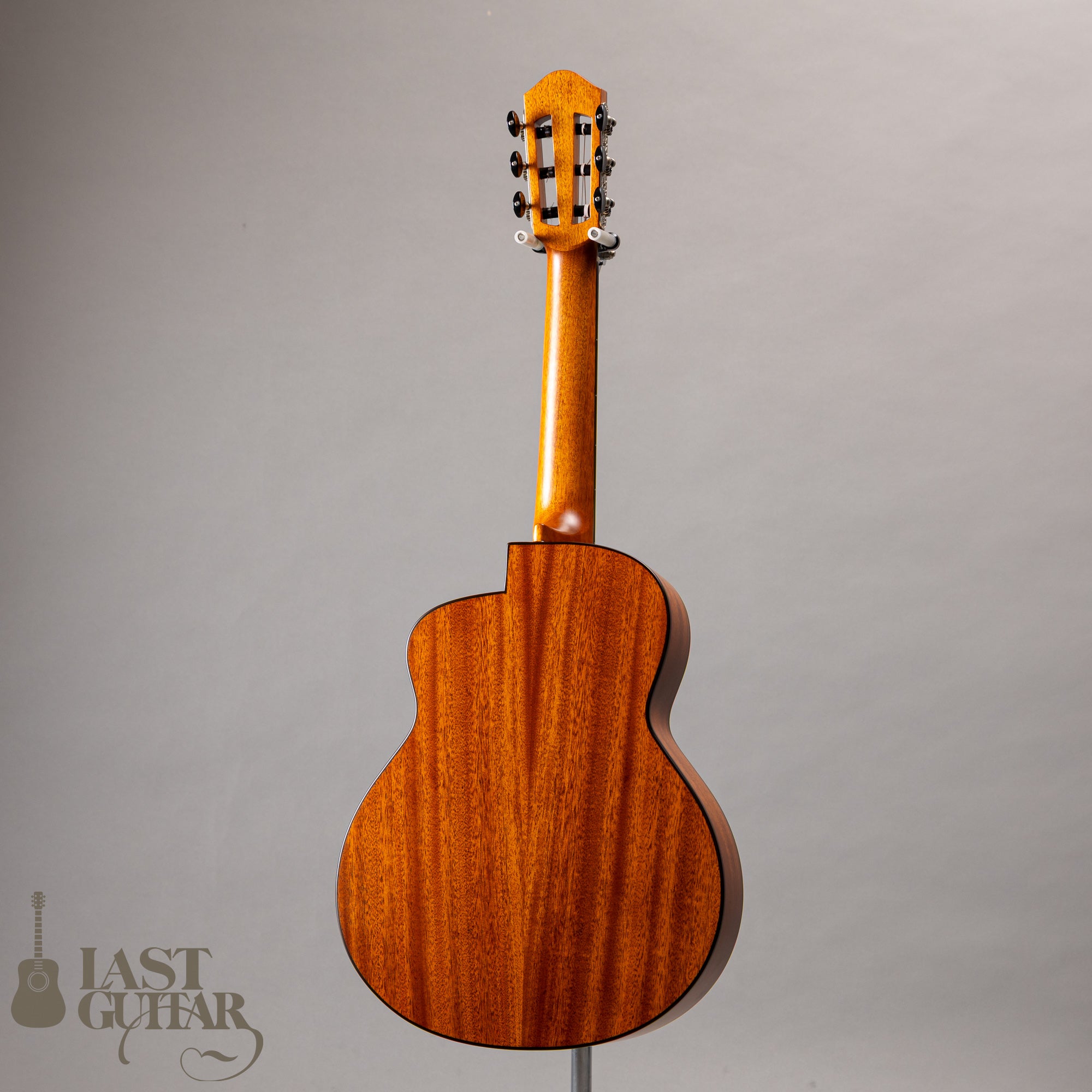 aNueNue aNN-N520AC(AUTUMN CEDAR)
